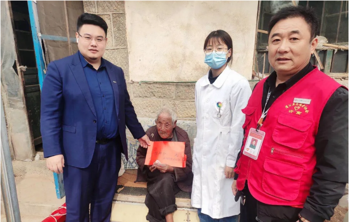 愛在重陽節(jié)，慰問暖人心