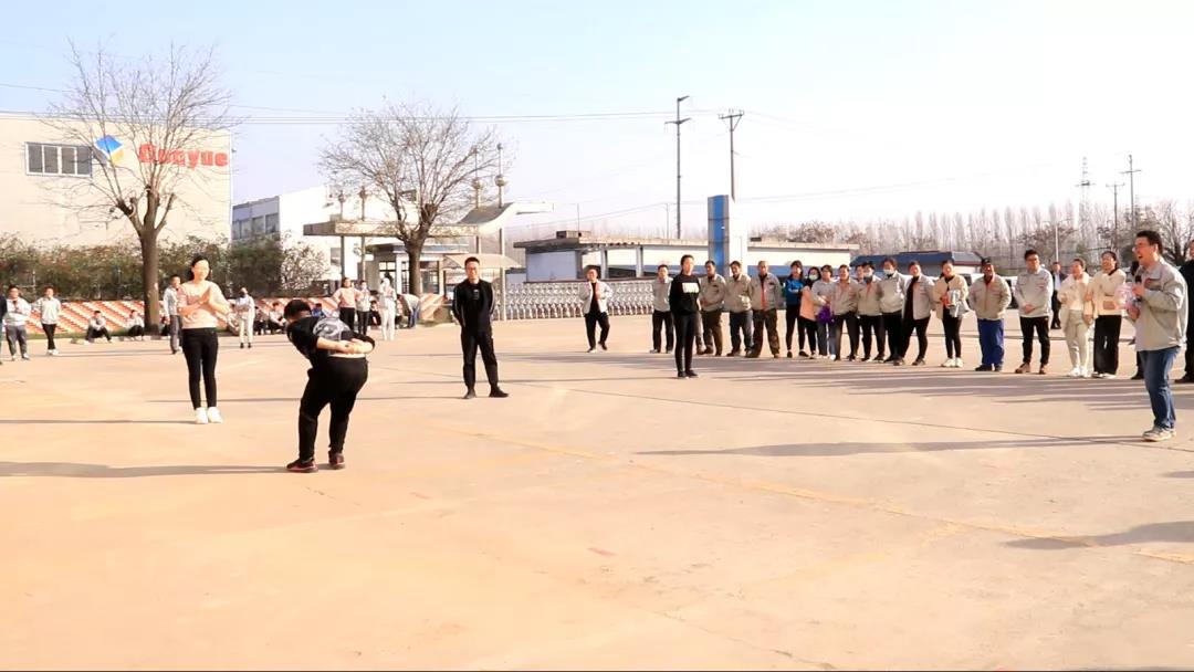 激情運(yùn)動，快樂工作——東岳機(jī)械股份舉辦第四屆趣味運(yùn)動會